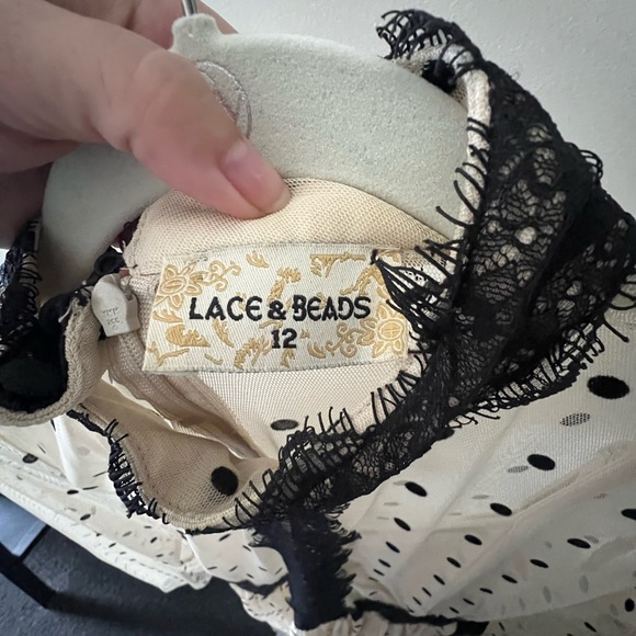 Long, cream, polka-dot, sheer maxi-dress with black lace detail in size US 8 - Picture 3 of 6